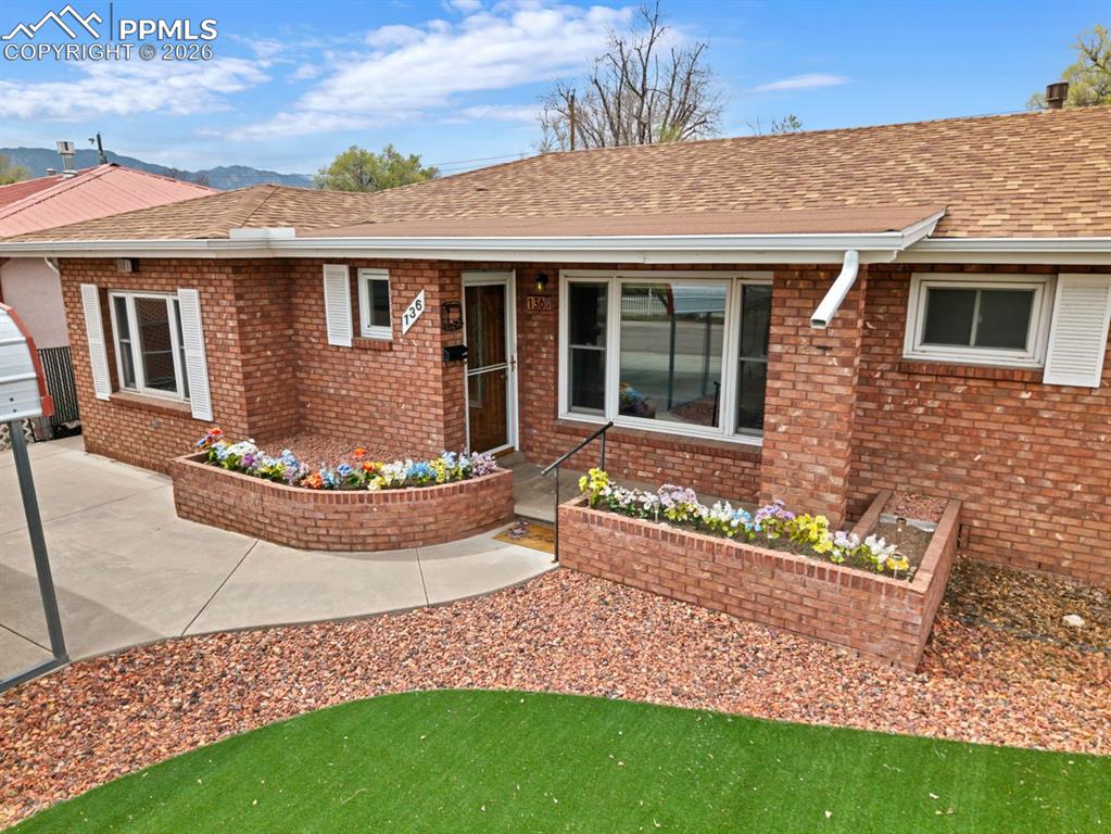136 Steven Drive Colorado Springs CO 80911
