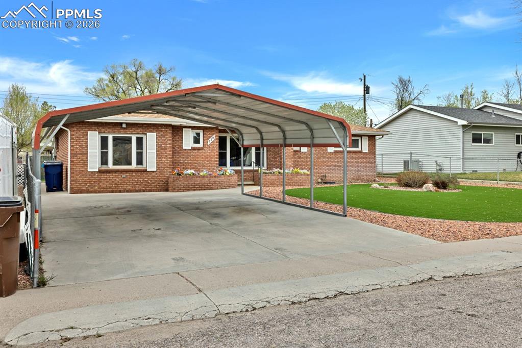 136 Steven Drive Colorado Springs CO 80911