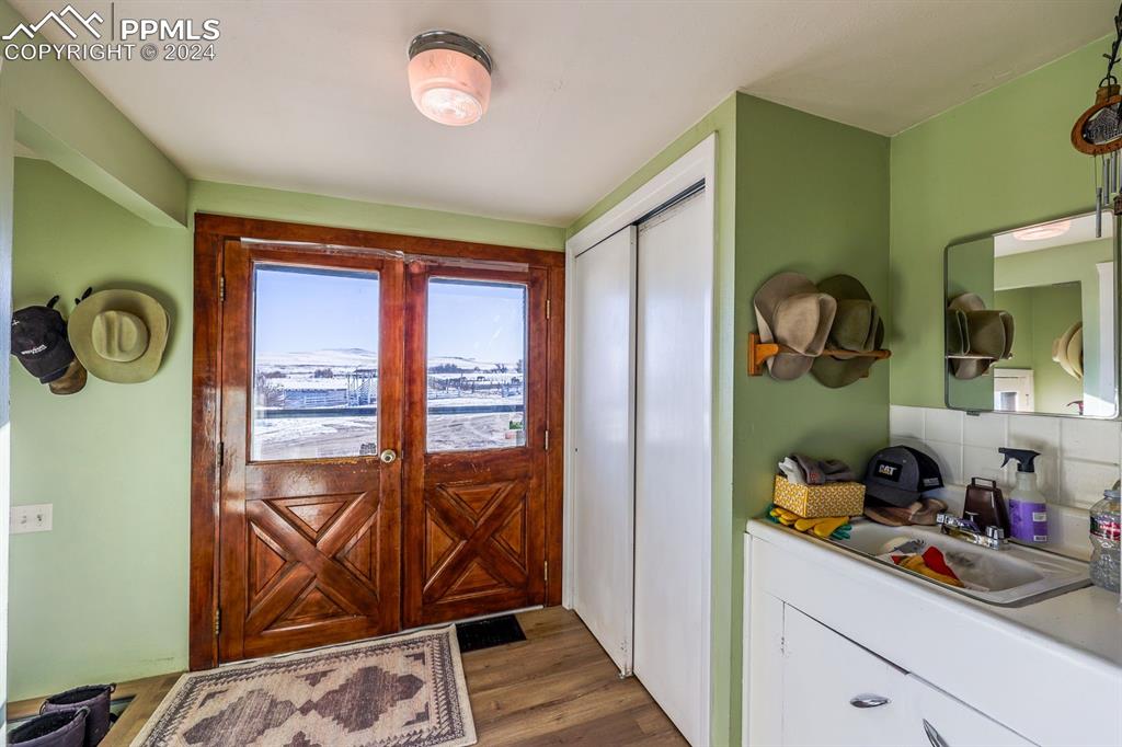 6597 S Highway 83 Franktown CO 80116