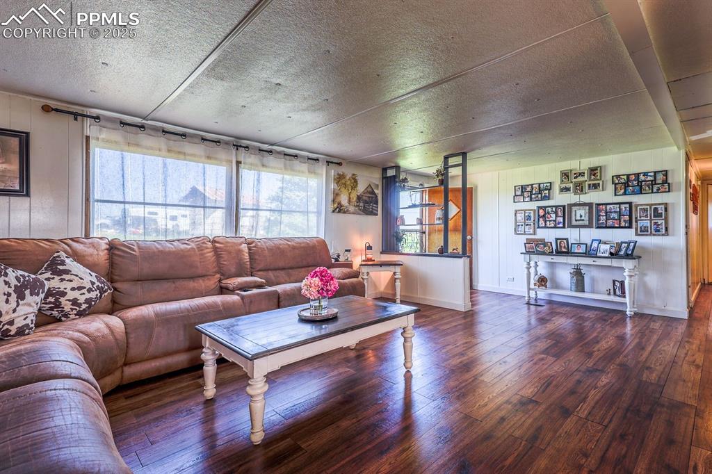 6597 S Highway 83 Franktown CO 80116