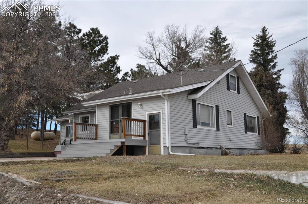 6597 S Highway 83 Franktown CO 80116
