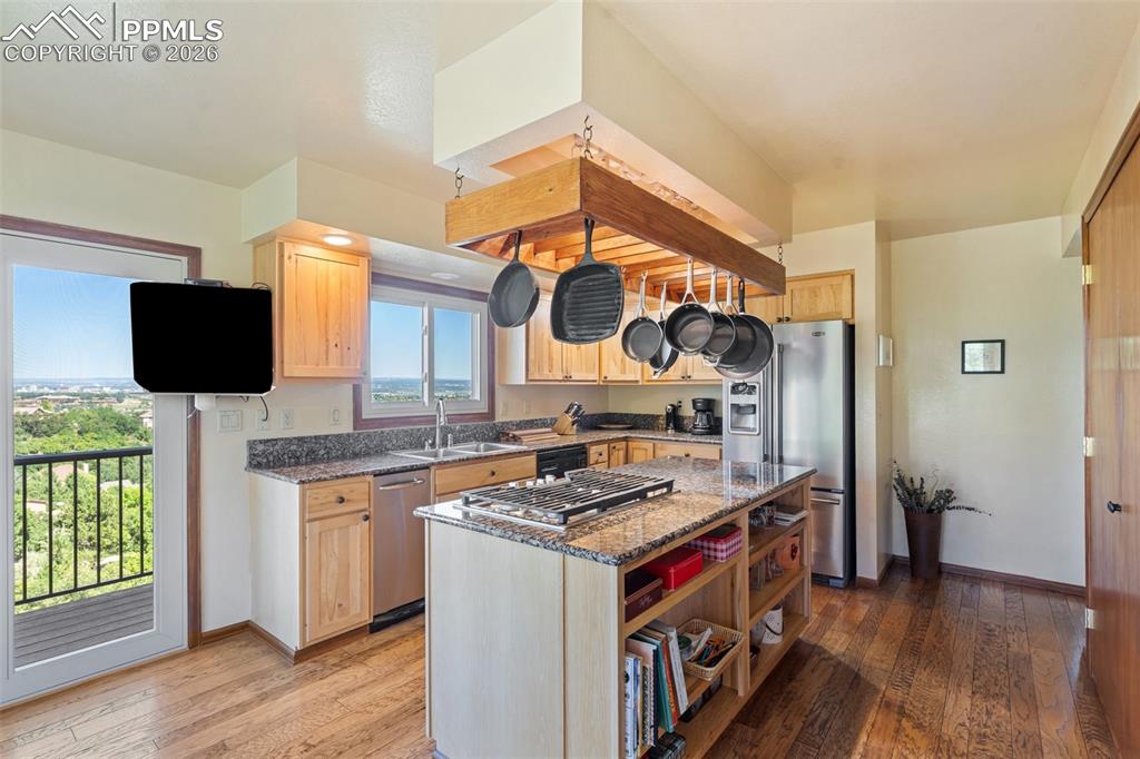 340 Thames Drive Colorado Springs CO 80906