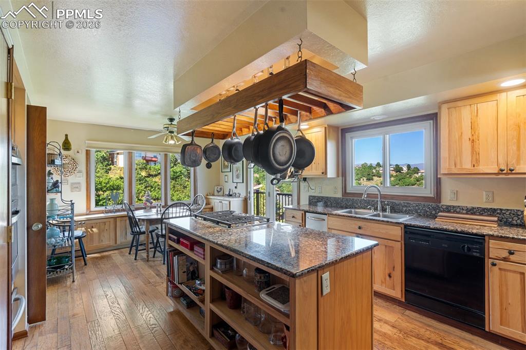 340 Thames Drive Colorado Springs CO 80906