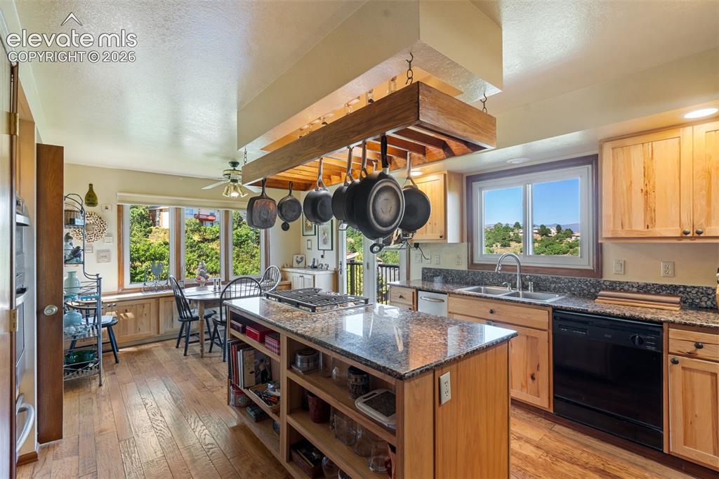 340 Thames Drive Colorado Springs CO 80906