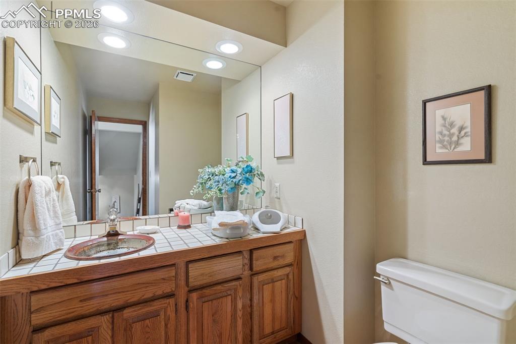 340 Thames Drive Colorado Springs CO 80906