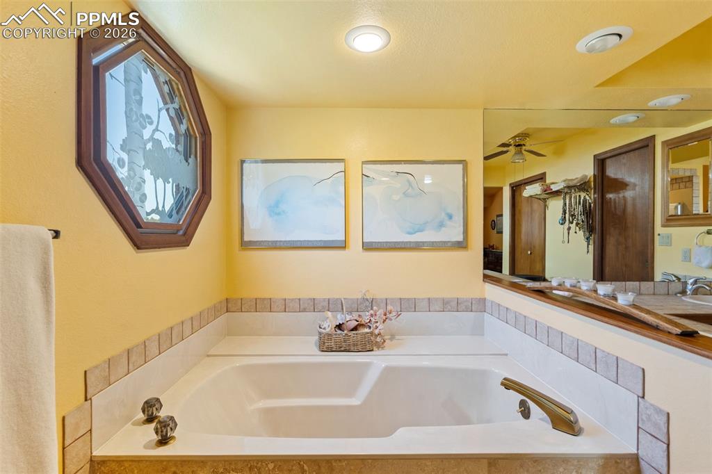340 Thames Drive Colorado Springs CO 80906