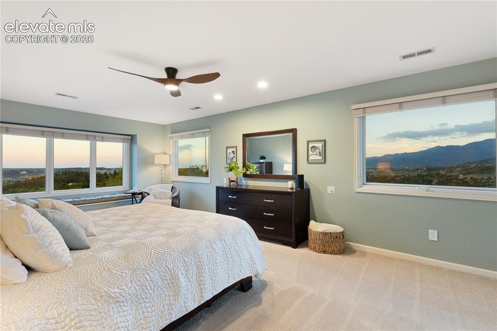2550 Oak Hills Drive Colorado Springs CO 80919