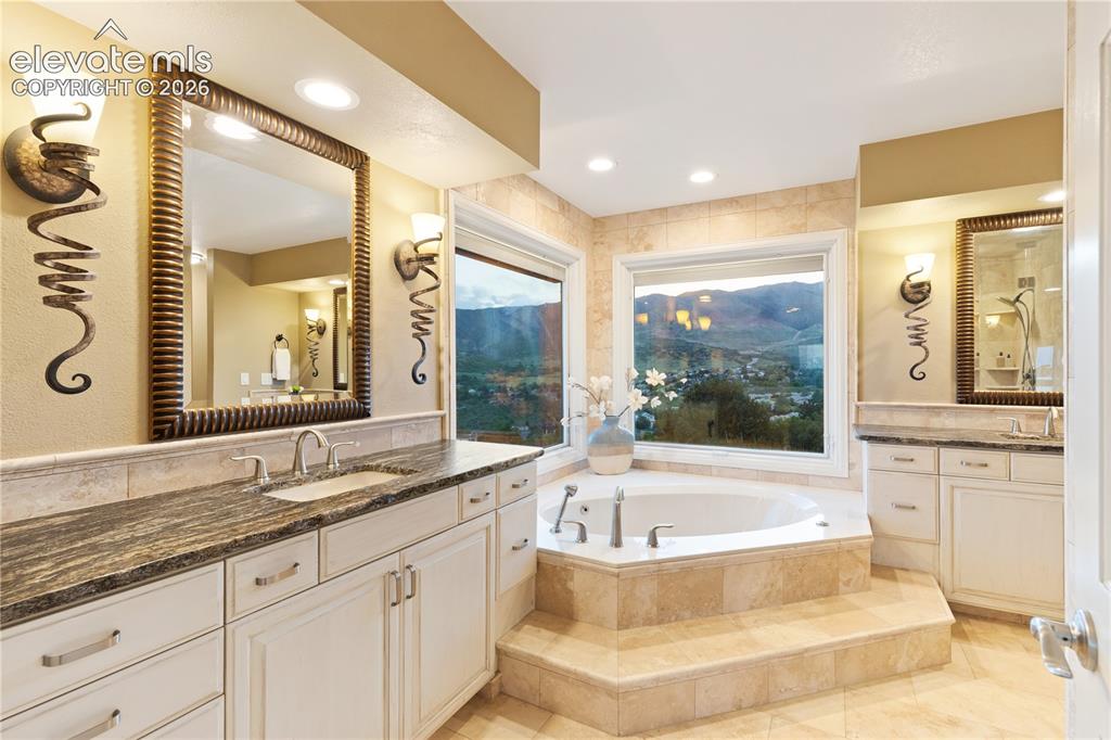 2550 Oak Hills Drive Colorado Springs CO 80919