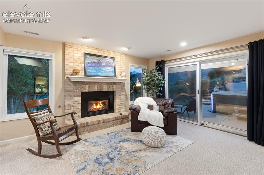 2550 Oak Hills Drive Colorado Springs CO 80919