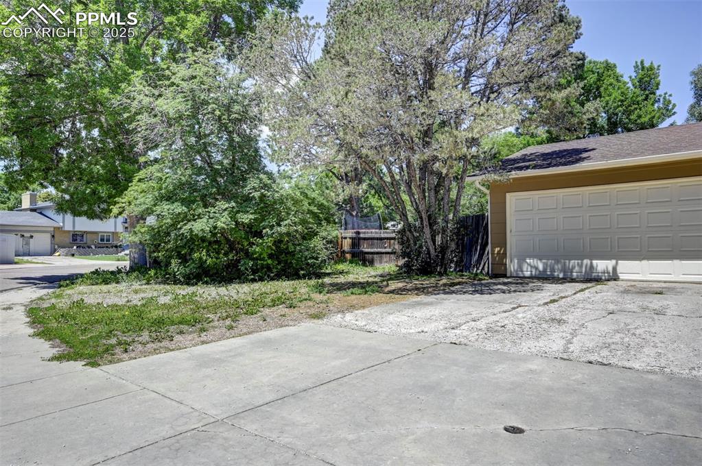 4110 Undimmed Circle Colorado Springs CO 80917