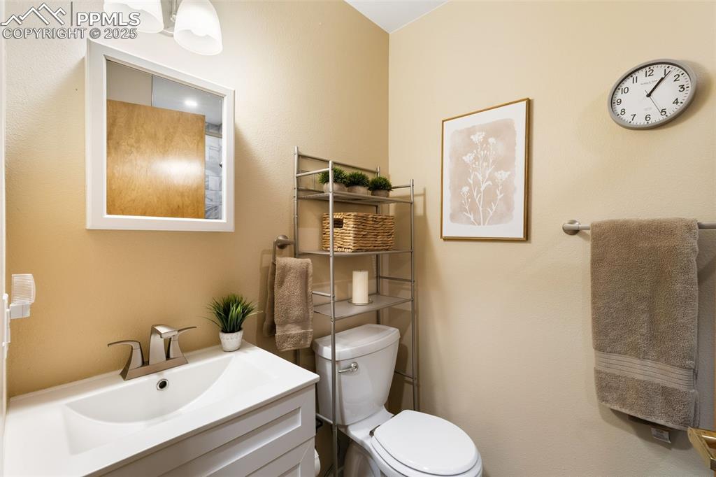 1018 Lutheran Way Colorado Springs CO 80915