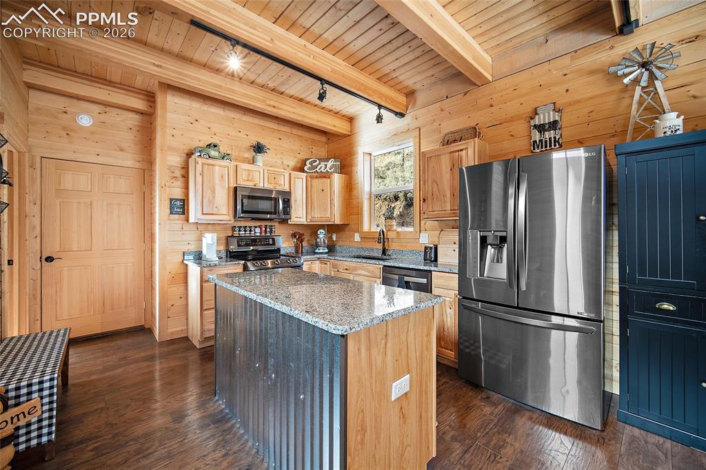 213 Willow Road Divide CO 80814