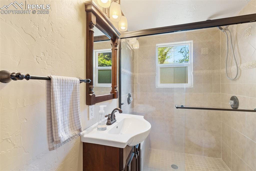 107 Washington Avenue Manitou Springs CO 80829