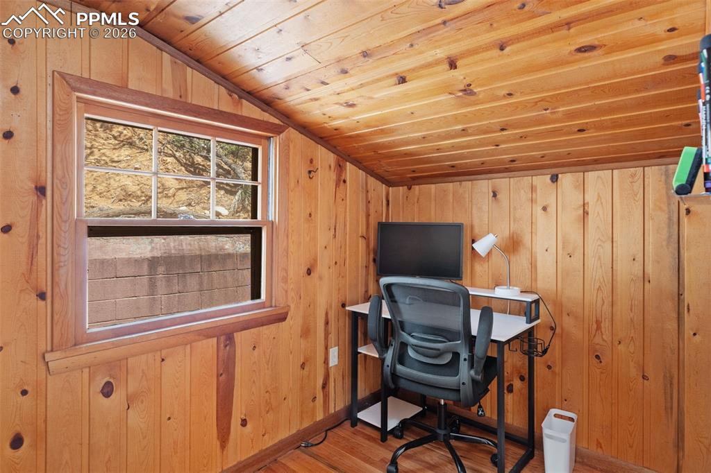107 Washington Avenue Manitou Springs CO 80829