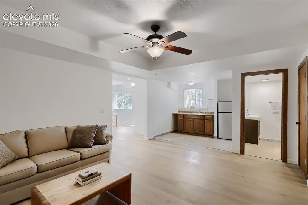 16 Echo Circle Florissant CO 80816
