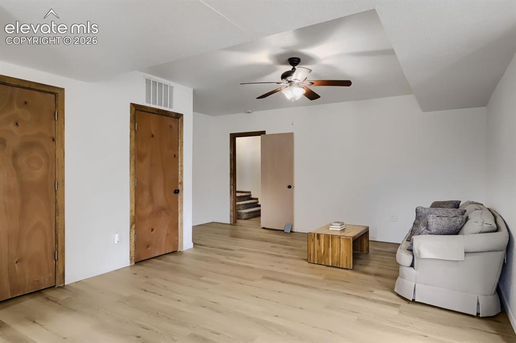 16 Echo Circle Florissant CO 80816