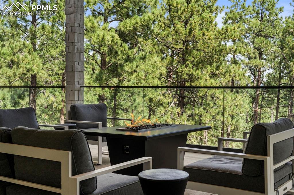 17 Midland Road Colorado Springs CO 80906