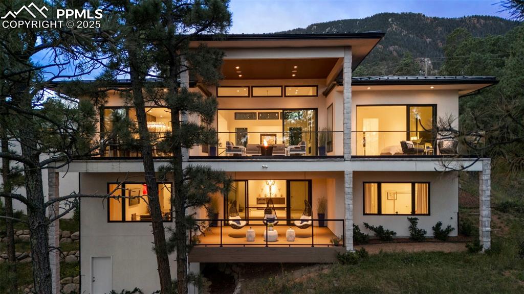 17 Midland Road Colorado Springs CO 80906