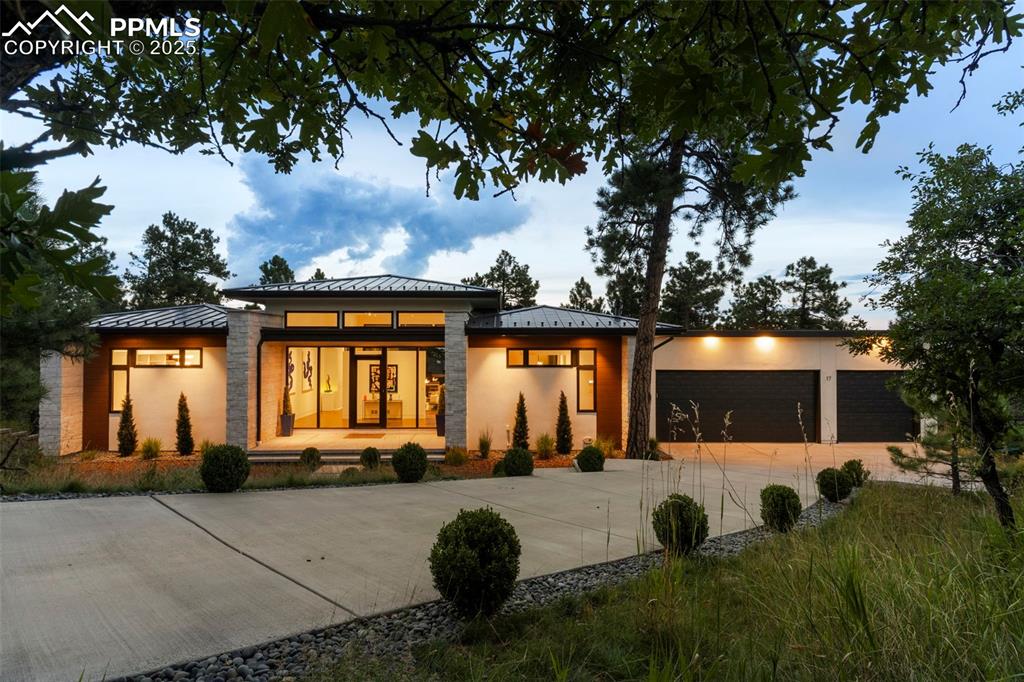 17 Midland Road Colorado Springs CO 80906
