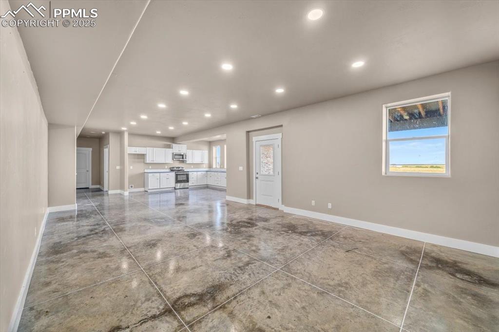 45425 Wolf Creek Drive Bennett CO 80102