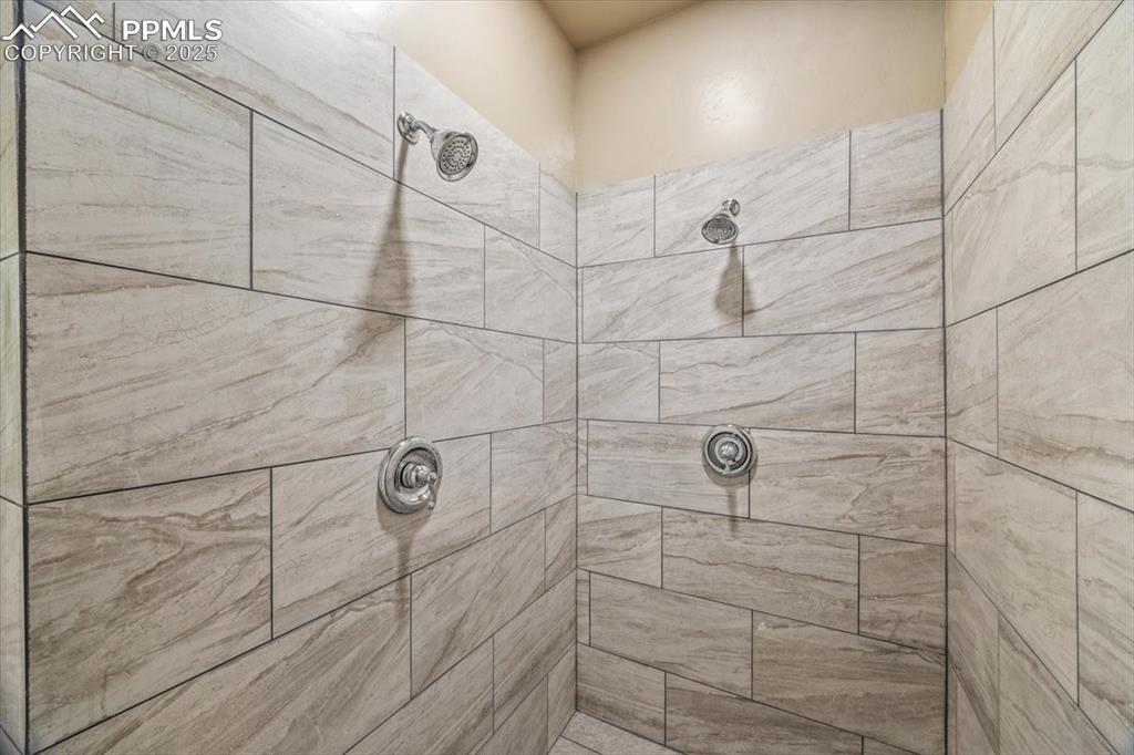 45425 Wolf Creek Drive Bennett CO 80102