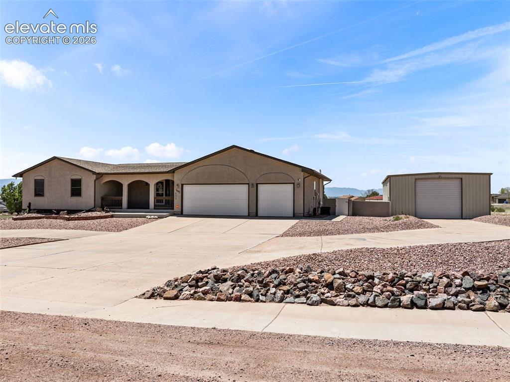 1195 S Los Charros Drive Pueblo CO 81007