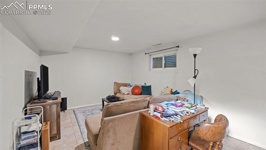 946 Hutchinson Drive Colorado Springs CO 80910