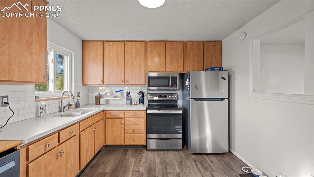 946 Hutchinson Drive Colorado Springs CO 80910