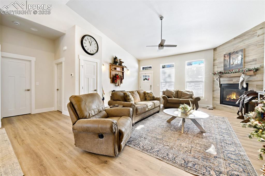 29 Dusti Circle Florissant CO 80816