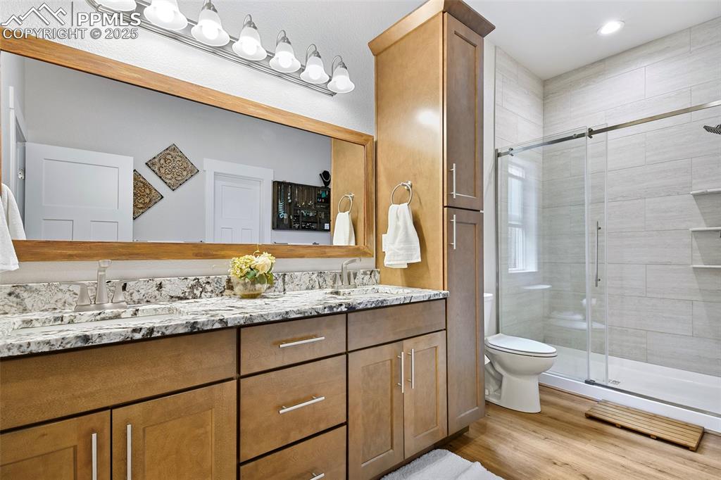 29 Dusti Circle Florissant CO 80816