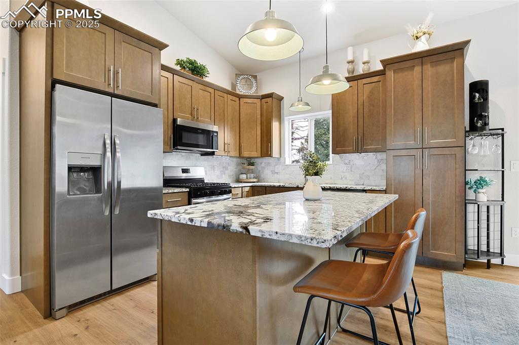 29 Dusti Circle Florissant CO 80816