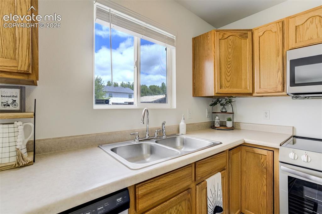 3743 Pronghorn Lane Pueblo CO 81005