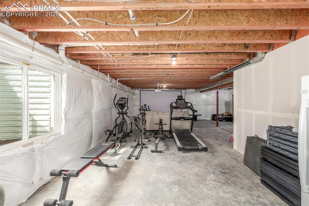 1207 N Kirkwood Drive Pueblo CO 81007