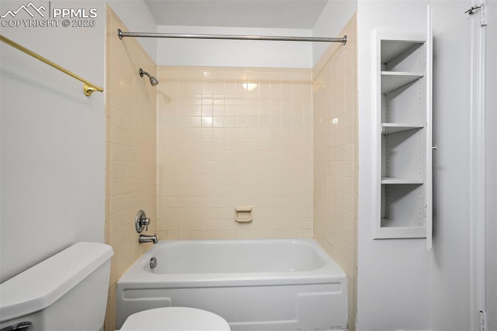 1216 Wakita Drive Colorado Springs CO 80915