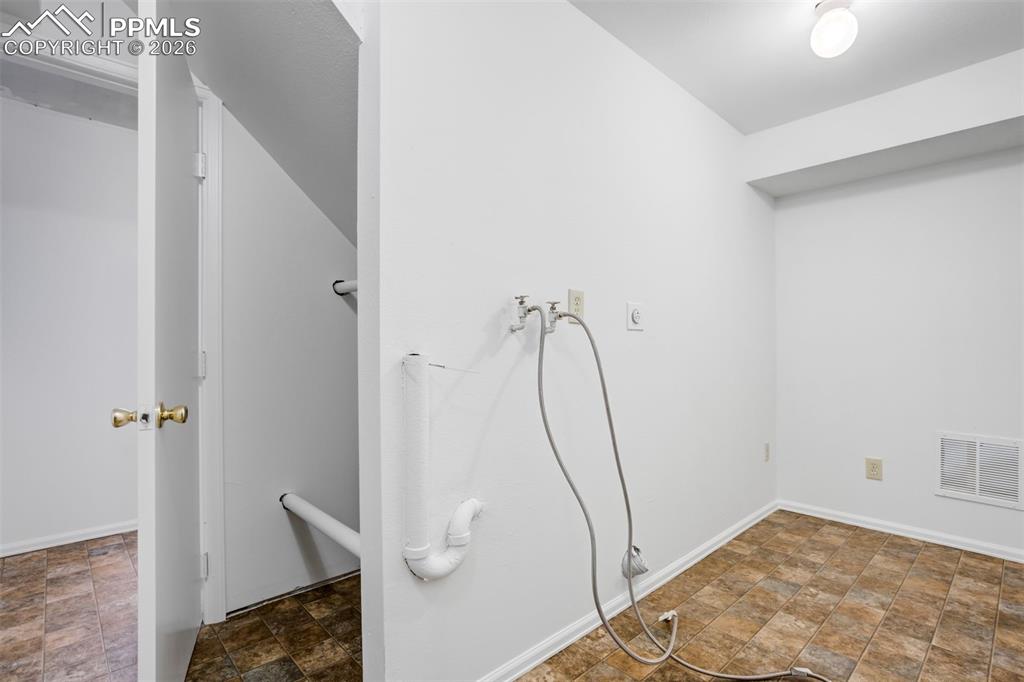 1216 Wakita Drive Colorado Springs CO 80915