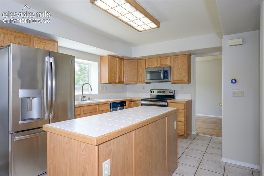 2231 Jeanette Way Colorado Springs CO 80951