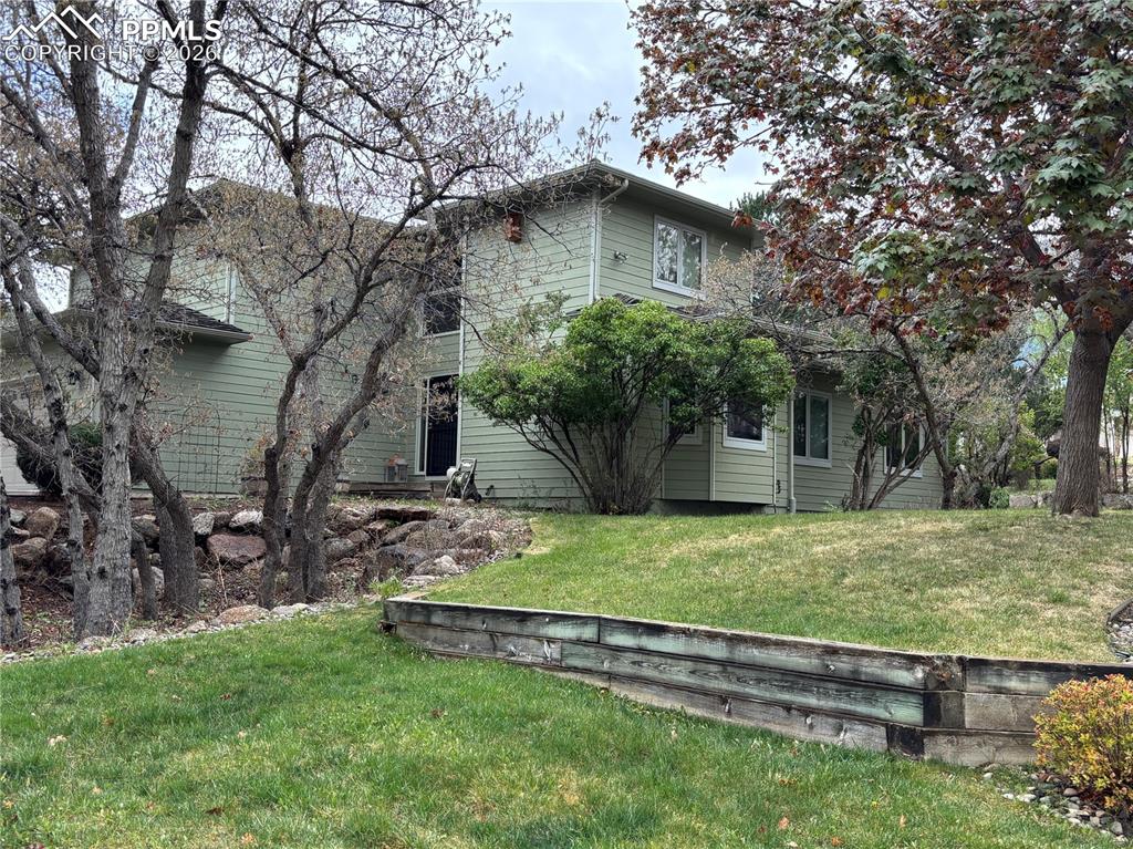 135 Broadmoor Hills Drive Colorado Springs CO 80906