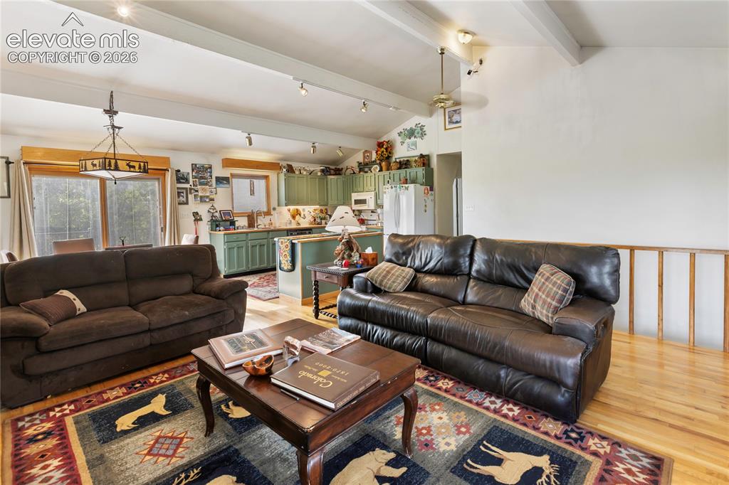 5853 W Highway 24 Divide CO 80814