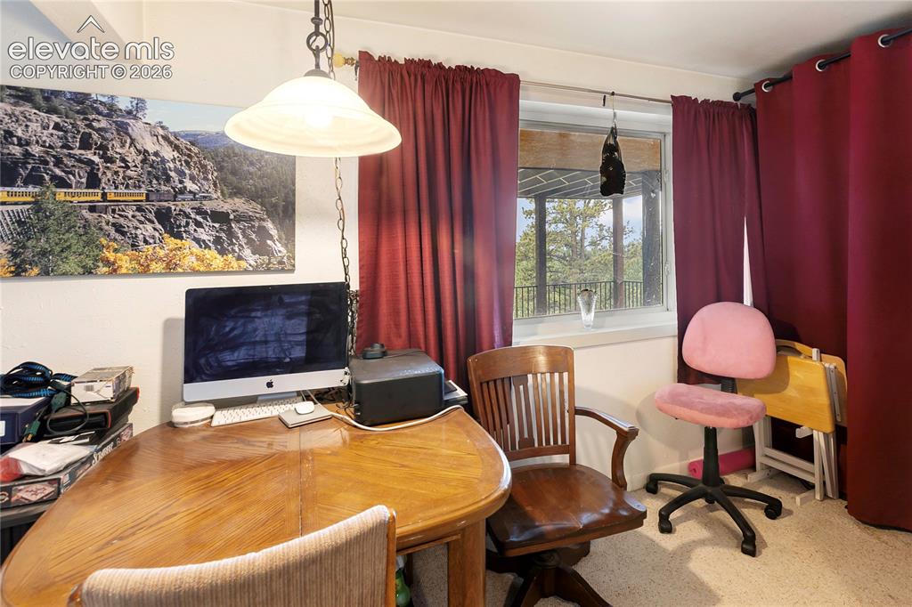 5853 W Highway 24 Divide CO 80814