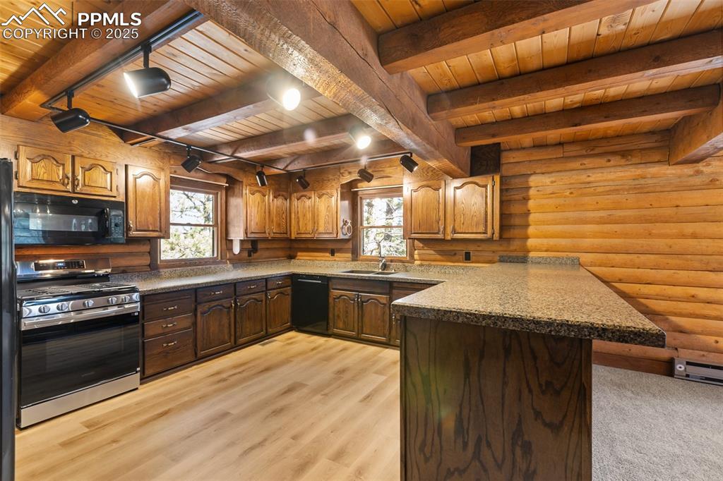 457 Stonehenge Drive Florissant CO 80816