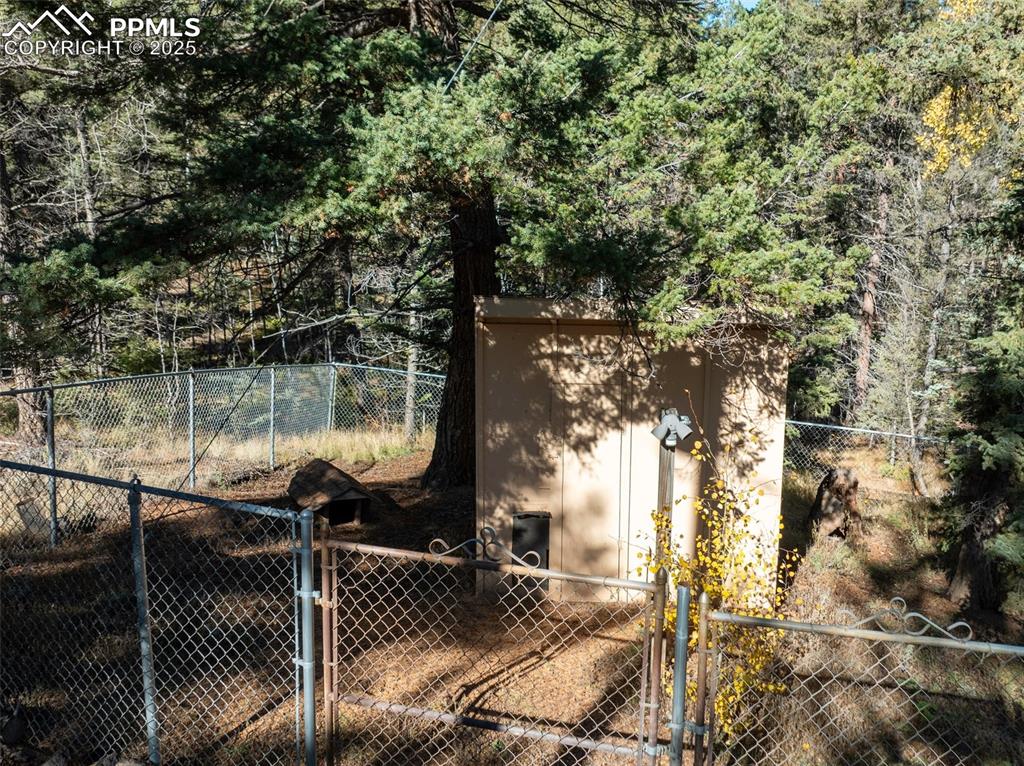 457 Stonehenge Drive Florissant CO 80816