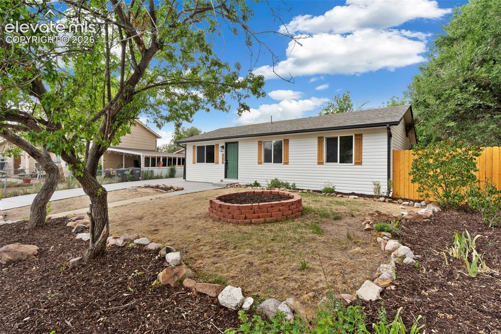 2570 W Anjelina Circle Colorado Springs CO 80916