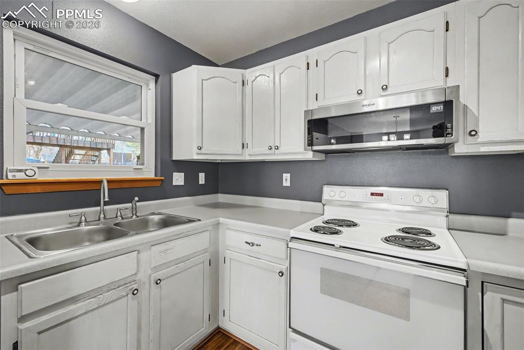 1308 Race Street Colorado Springs CO 80904