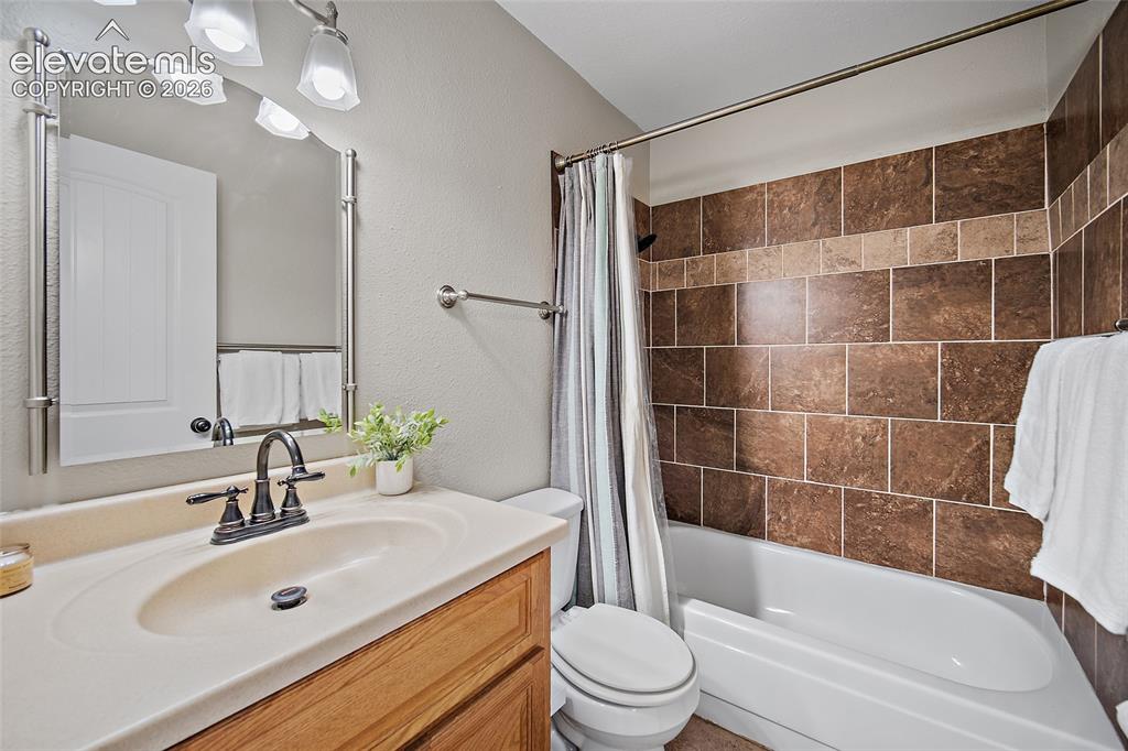 3237 Breckenridge Drive Colorado Springs CO 80906