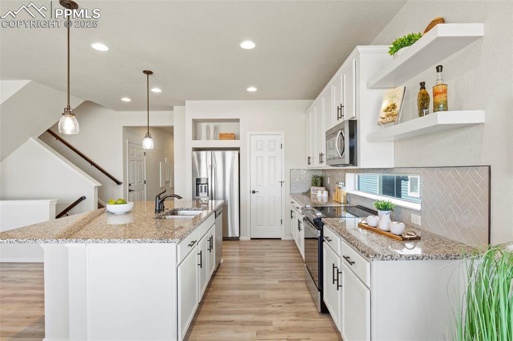 6407 Armdale Heights Colorado Springs CO 80927