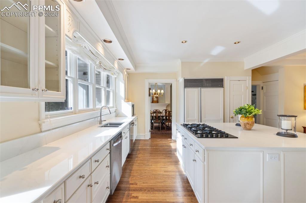 9 Broadmoor Avenue Colorado Springs CO 80906