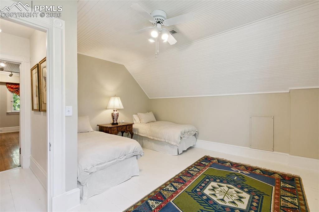 9 Broadmoor Avenue Colorado Springs CO 80906