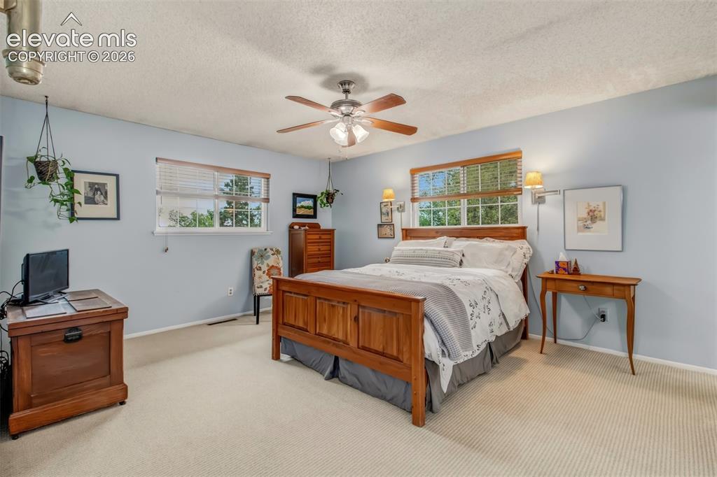 21 Newport Circle Colorado Springs CO 80906
