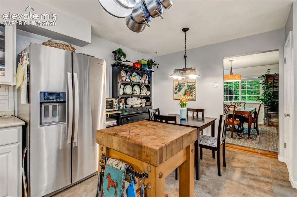 21 Newport Circle Colorado Springs CO 80906