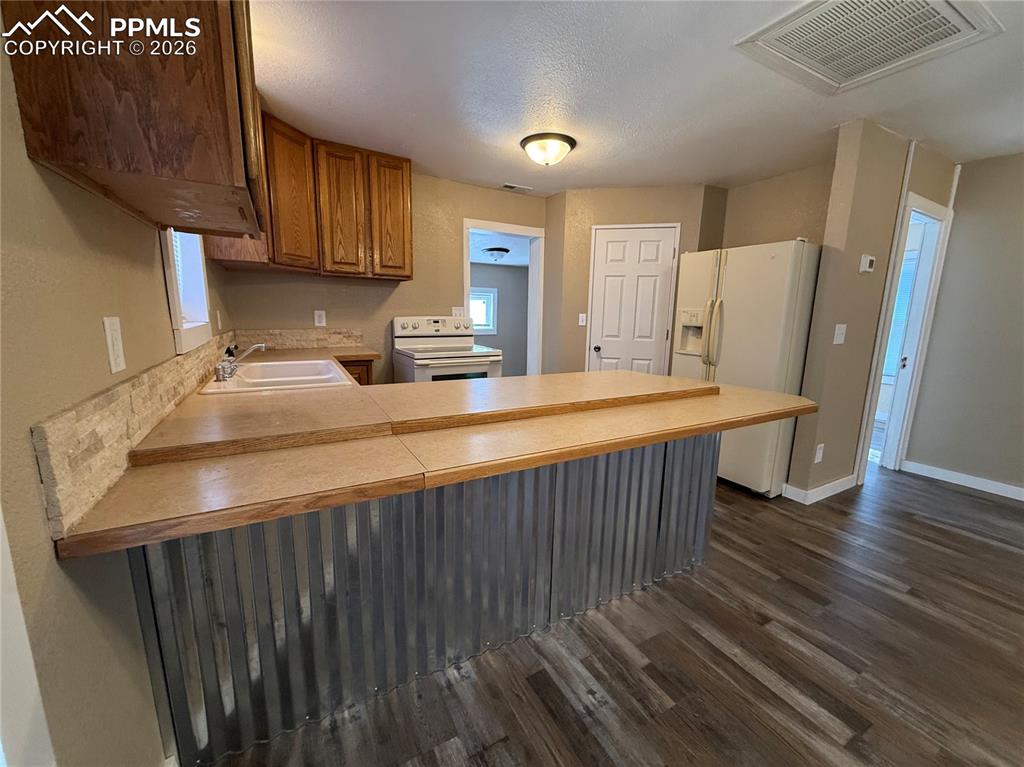 709 S 3rd Street Lamar CO 81052